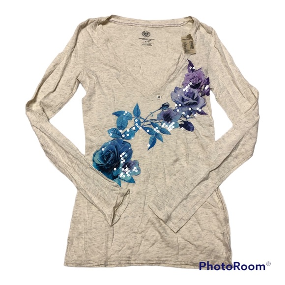 American Eagle Outfitters Tops - BUNDLE AMERICAN EAGLE OUTFITTERS LONG SLEEVE TEE SHIRT BUNDLE